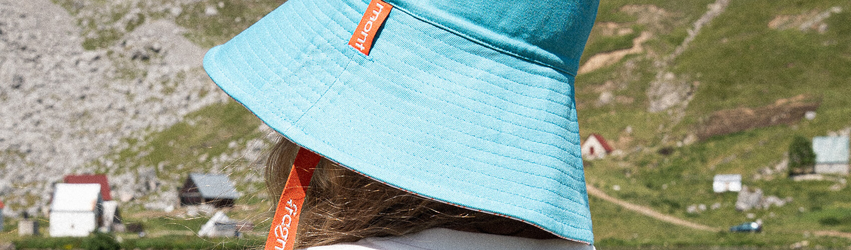 Wide brim cover photo