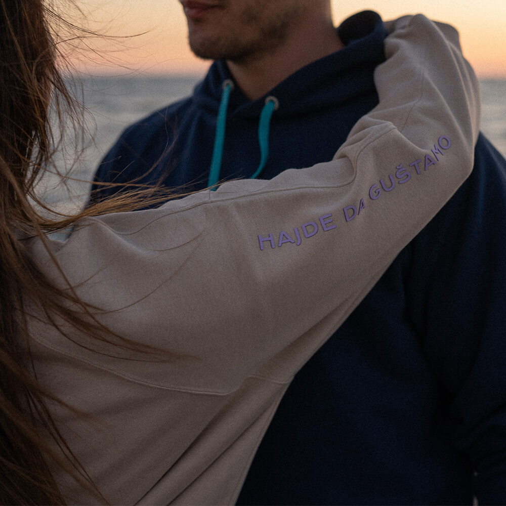 SLATKA KA’ CUKAR / HAJDE DA GUŠTAMO • Ženska Dukserica